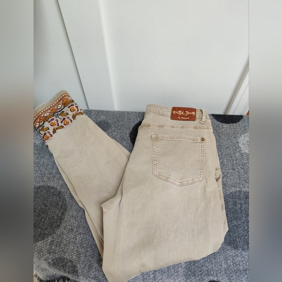 Exotic Jeans by Desigual Size 44 - Picture 8 of 10